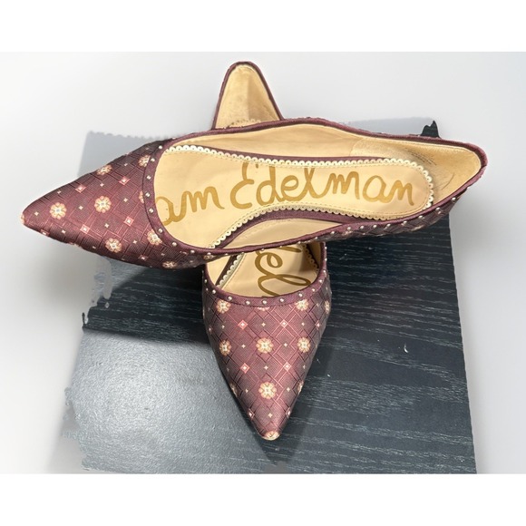 Sam Edelman Size 10M Rivera Flat Burgundy Jacquard Scalloped Studded Shoe - Picture 3 of 7